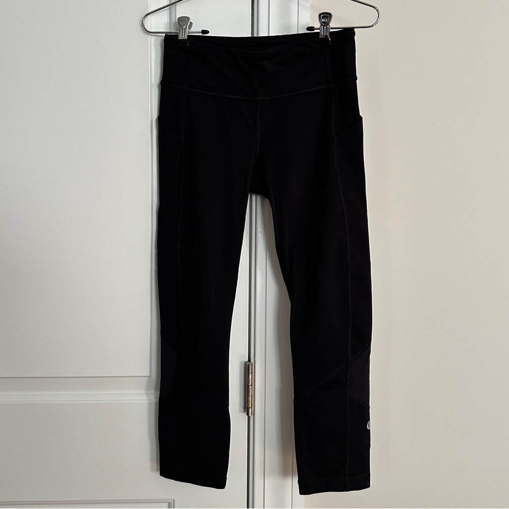 Lululemon Pace Rival Crop 22” - size 4